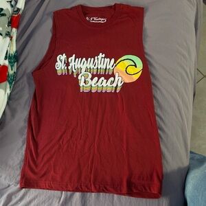 St. Augustine souvenir tee 
Size small
Maroon color